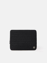 9500005 QUILTED NYLON METAL IN ECONYL® Laptop case with inner compartment and zip