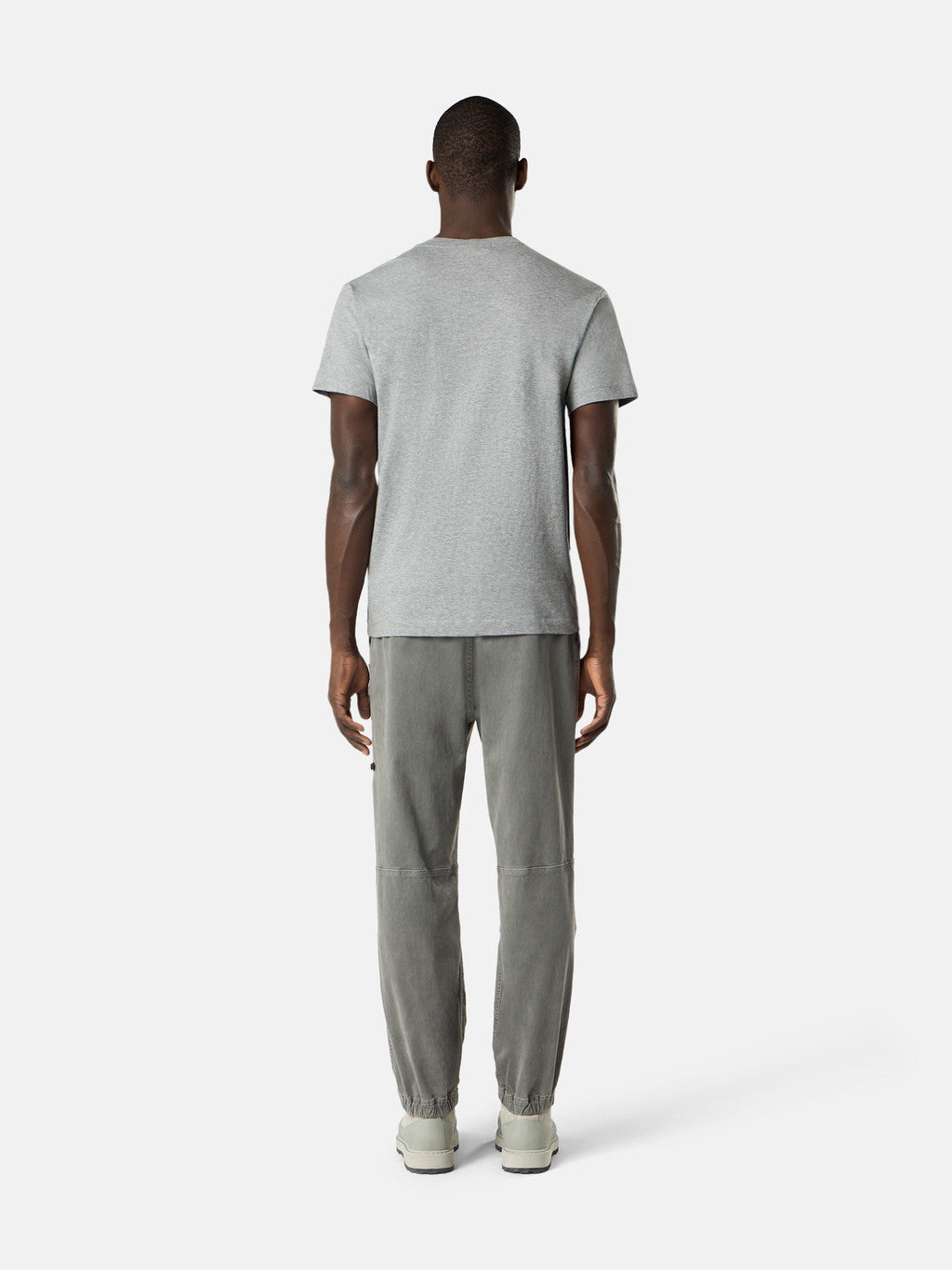 2100027 60/2 COTTON JERSEY Slim-fit short-sleeve T-shirt with Compass patch