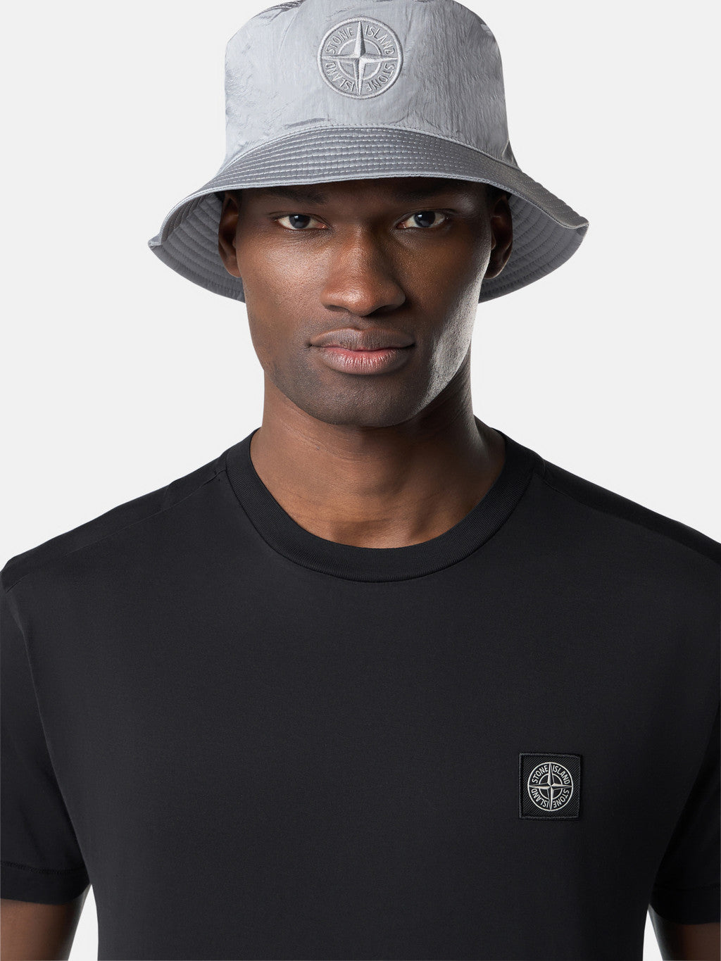 2100027 60/2 COTTON JERSEY Slim-fit short-sleeve T-shirt with Compass patch