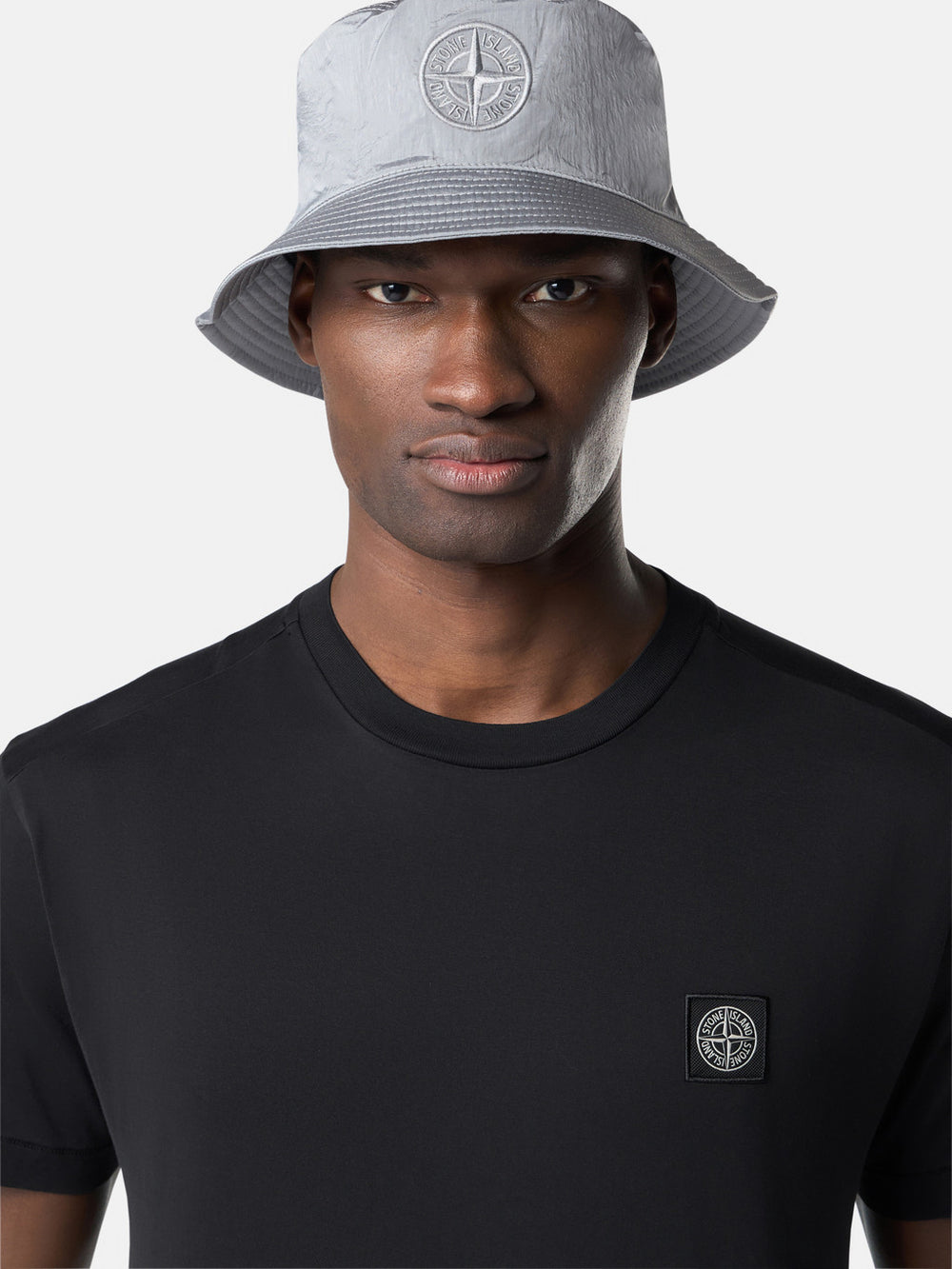 2100027 60/2 COTTON JERSEY Slim-fit short-sleeve T-shirt with Compass patch