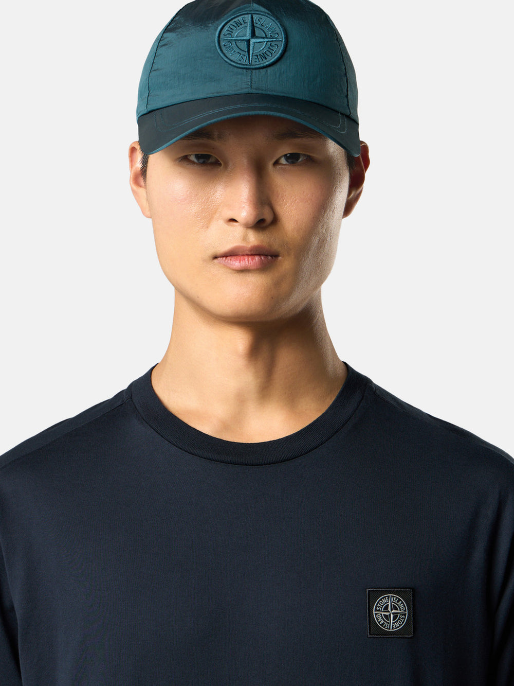 2100028 60/2 COTTON JERSEY Slim fit long sleeve T-shirt with Compass patch