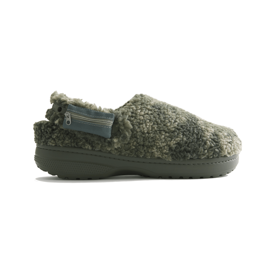 Hollister x Crocs Classic Unfurgettable Clog | Crocs sale