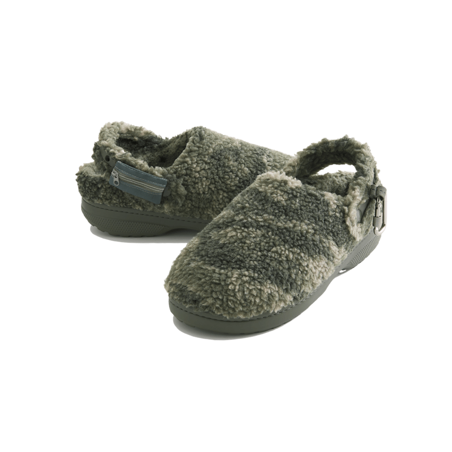 Hollister x Crocs Classic Unfurgettable Clog | Crocs sale