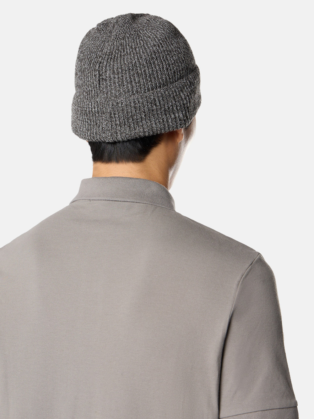 2200005 95% ORGANIC COTTON / 5% ELASTANE PIQUÉ Slim-fit short-sleeve polo shirt with Compass patch