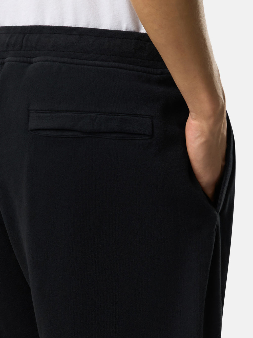 6200012 BRUSHED ORGANIC COTTON FLEECE Regular-fit joggers with pockets and elasticated cuffs