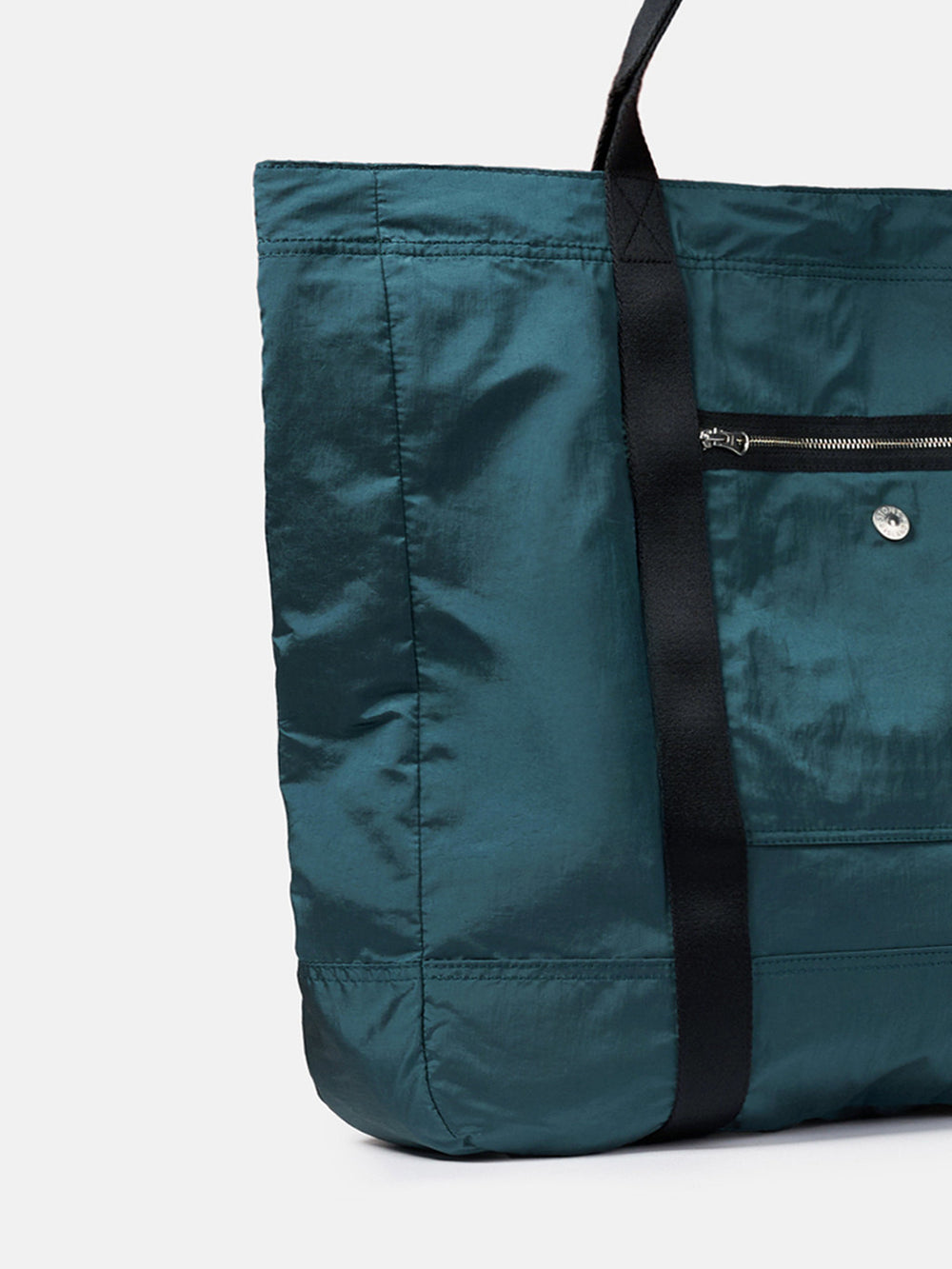 9200013 COATED NYLON METAL IN ECONYL® Tote bag with front zip pocket and ripstop lining